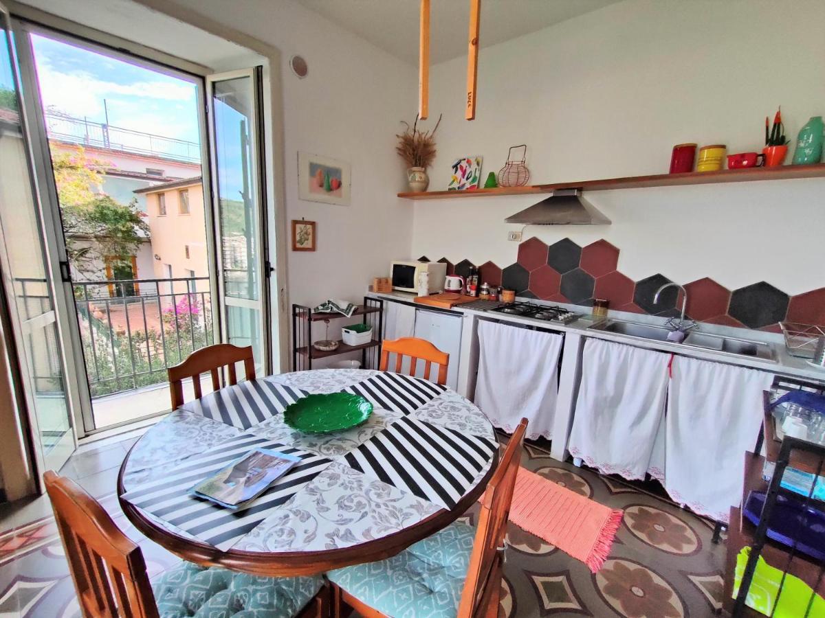 Panoramic Apartments In Villa In Center "The Beach And The Cliff" 1 Agropoli Kültér fotó