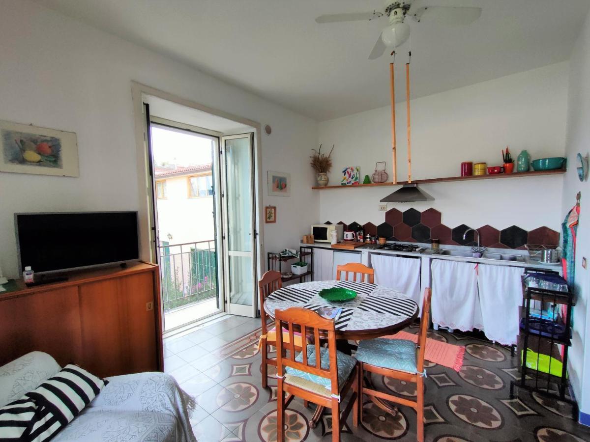 Panoramic Apartments In Villa In Center "The Beach And The Cliff" 1 Agropoli Kültér fotó